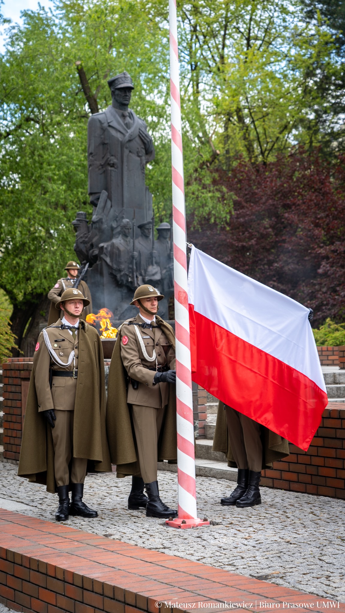 RZESZ W Rocznica Zako czenia II Wojny wiatowej ZDJ CIA Brzoz w W RZESZ W Rocznica Zako czenia II Wojny wiatowej ZDJ CIA Brzoz w W