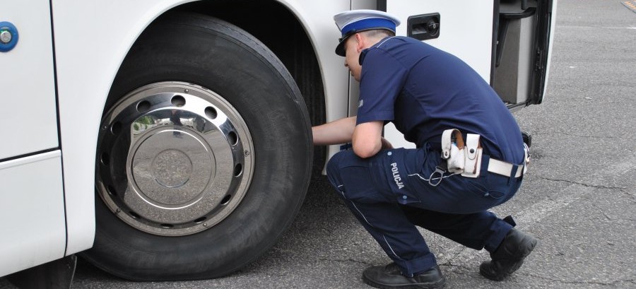 RZESZÓW: Policja uruchamia stały punkt kontroli autokarów