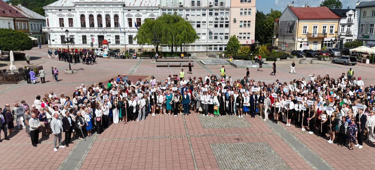 100-lecie „Ekonomika” w Sanoku. Jubileusz szkoły pełen wspomnień, wzruszeń i dumy (ZDJĘCIA, VIDEO)