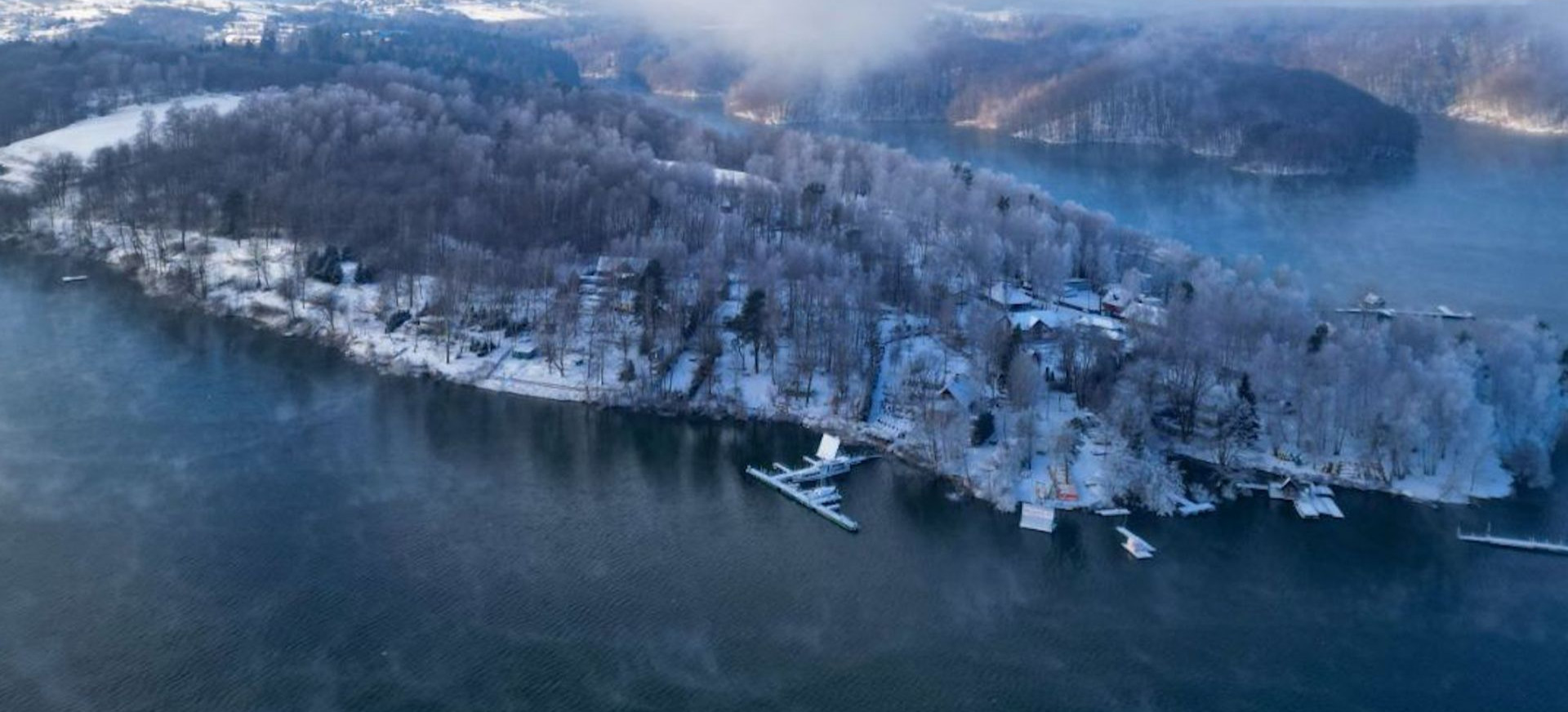 Podkarpaccy nurkowie szkolą się nad Jeziorem Solińskim [ZDJĘCIA]