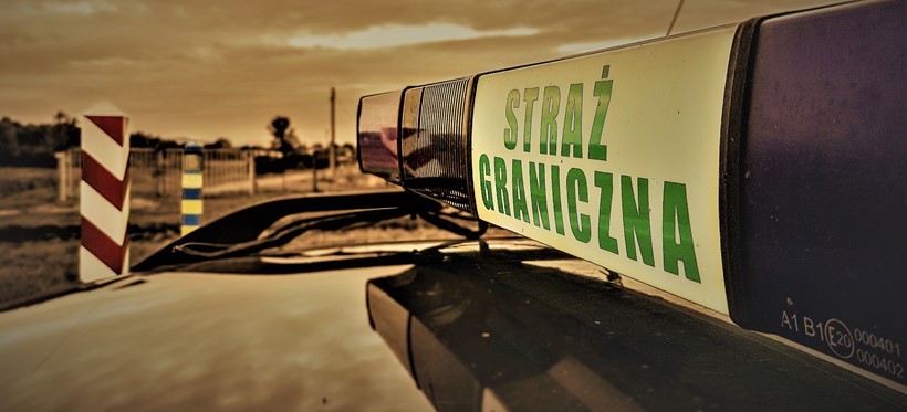 STAN EPIDEMICZNY. Ograniczenia na granicach i lotnisku w Jasionce!