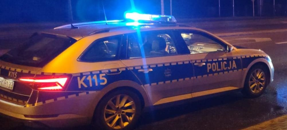 Wezwała policję do kłótni domowej, prosto z mieszkania trafiła do więzienia
