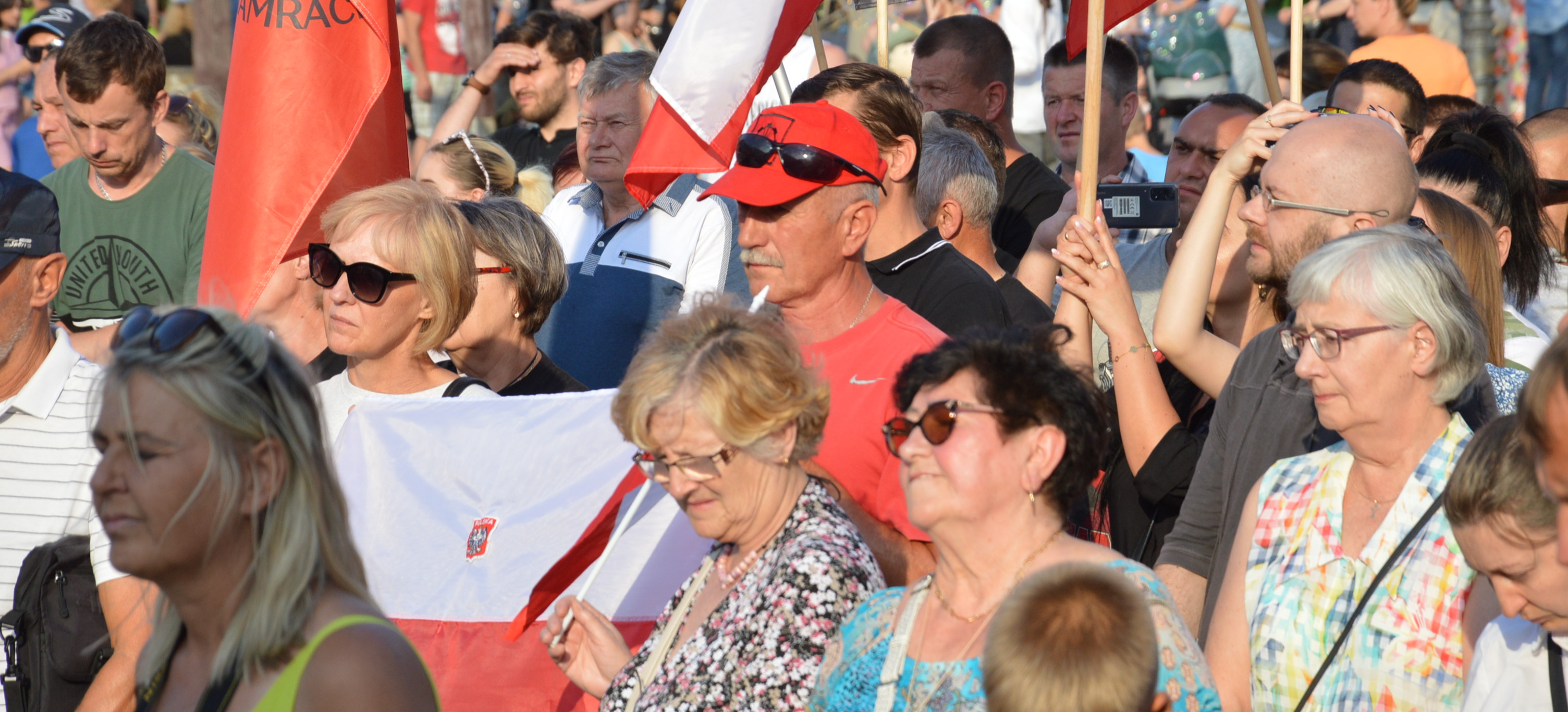 Rzeszowski Marsz Pamięci Ofiar Rzezi Wołyńskiej (VIDEO, ZDJĘCIA)