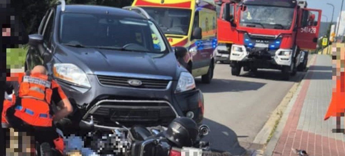 SANOK: Wymuszenie pierwszeństwa zakończone zderzeniem z motocyklem (ZDJĘCIA)