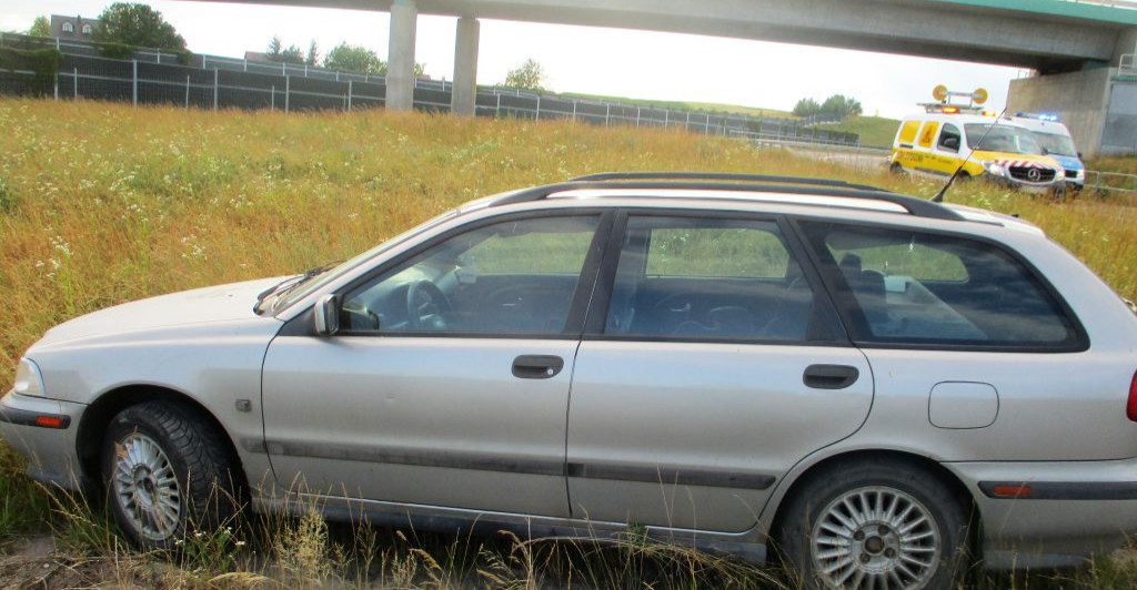 39-latek miał ponad 4 promile. W aucie była kobieta i dziecko