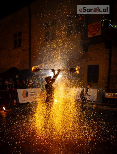 Sanoczanie pokazali wielkie serce. Wiemy ile pieniędzy zabrano w ramach 34. Finału WOŚP [VIDEO, ZDJĘCIA]