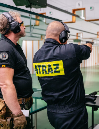 Powiat szkoli strażaków OSP  z obrony cywilnej i strzelectwa (ZDJĘCIA)