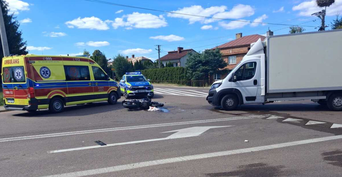 Dwa zdarzenia z udziałem motocyklistów. Dwie osoby trafiły do szpitala