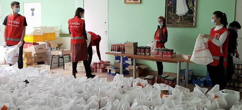 RZESZÓW. 1000 paczek z żywnością dla potrzebujących od Caritas