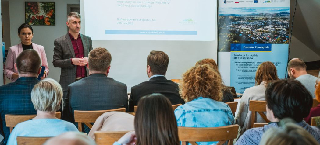 Szkolenie dla organizacji pozarządowych w Zarszynie. Jak skutecznie działać w regionie? [FOTO]