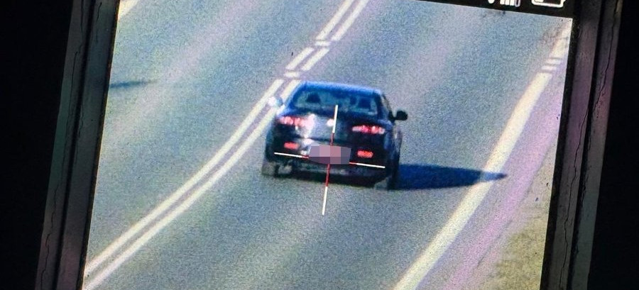 PODKARPACIE: 19-latek pędził Alfą Romeo. Zapłaci fortunę