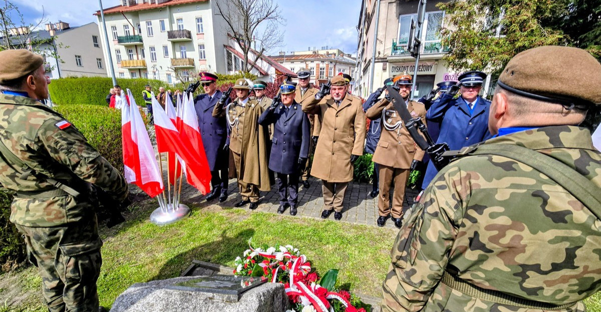86. Rocznica Zbrodni Katyńskiej i Dnia Inwalidy Wojennego [ZDJĘCIA]