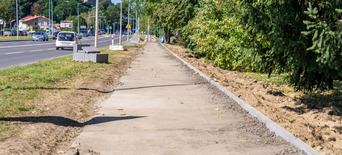Powiat Sanocki inwestuje w infrastrukturę. Modernizacja kanalizacji i chodników