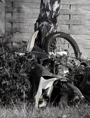 Śmiertelny wypadek w Jasienicy Rosielnej. Nie żyje 16-letni motocyklista