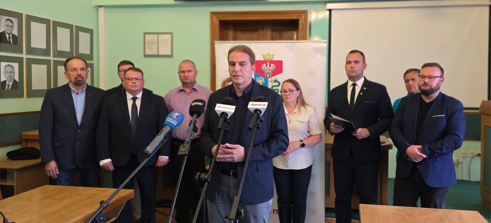 Radni Rady Miasta Sanoka zabrali głos. „Nie damy się wciągnąć w konflikt” (VIDEO, ZDJĘCIA)
