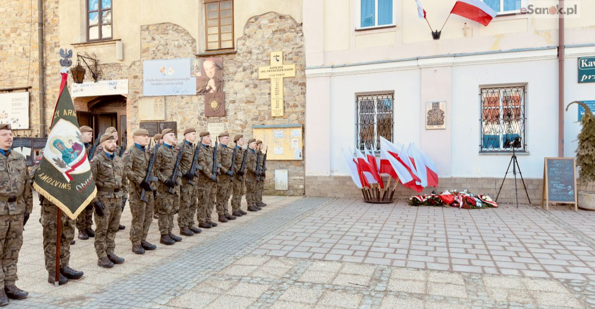 Obchody ku czci Żołnierzy Wyklętych: Msza święta i uroczystości na Rynku [VIDEO, ZDJĘCIA]