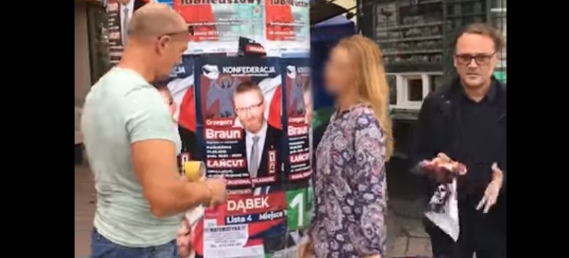 Przewodniczący rady miasta zrywał plakaty wyborcze. Zaatakował filmującego to zajście (VIDEO)