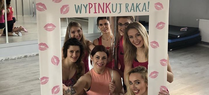 RZESZÓW: Pink Lips Project. Kobiety malują usta i walczą z rakiem!