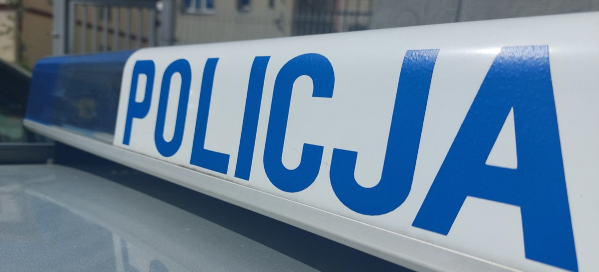 Szarpanina, groźby i kradzież alkoholu. Napad trzech 16-latków w rzeszowskim markecie