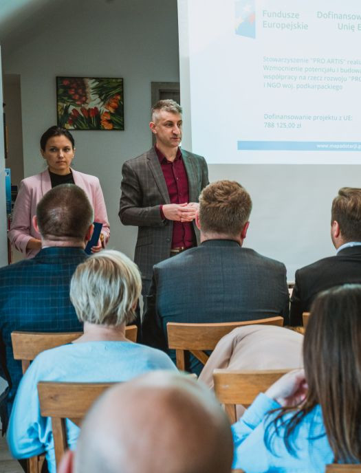 Szkolenie dla organizacji pozarządowych w Zarszynie. Jak skutecznie działać w regionie? [FOTO]