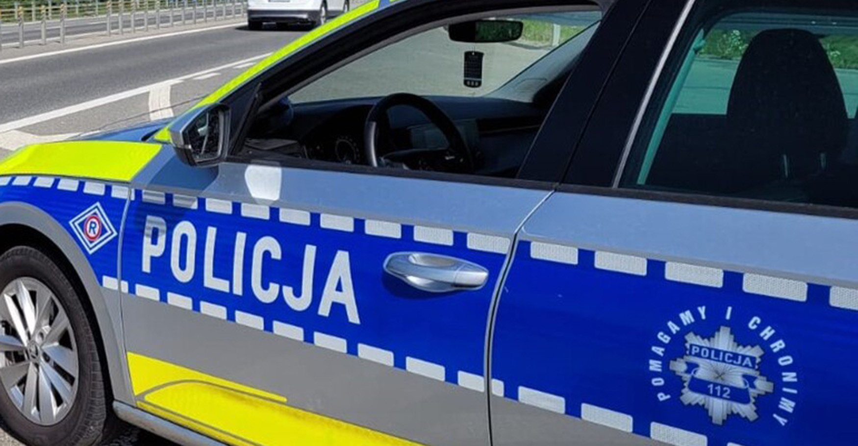 Z ostatniej chwili. Zderzenie karetki z osobówką. Jedna osoba nie żyje