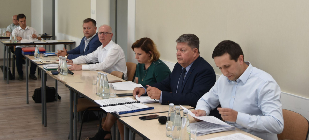 BRZOZÓW: Dziś sesja nadzwyczajna (PROGRAM)