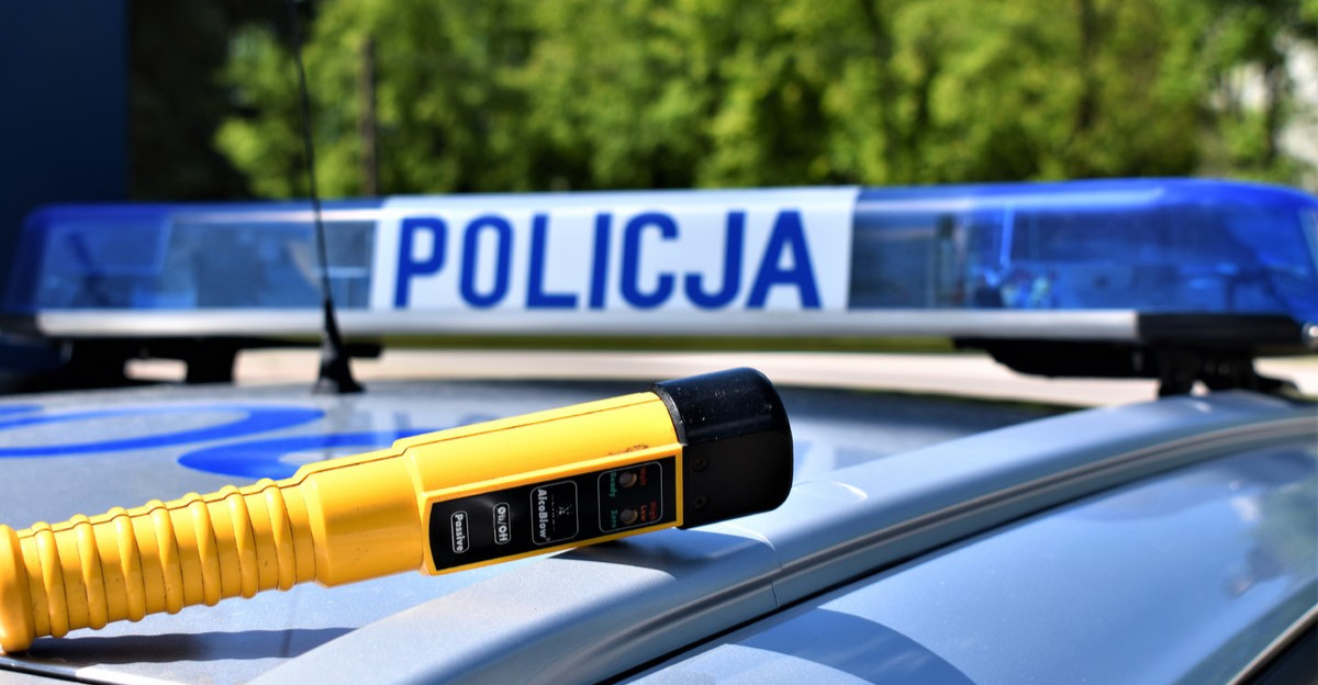 Nietrzeźwa matka przewoziła fordem 2-letnie dziecko