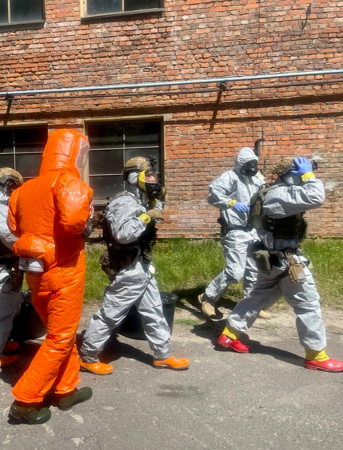 Trenowali warianty likwidacji laboratorium materiałów niebezpiecznych (FOTO)