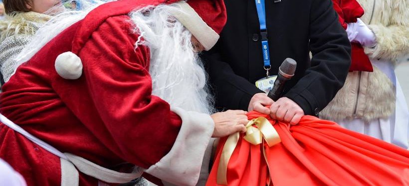 W niedzielę święty Mikołaj wyląduje na lotnisku w Jasionce!