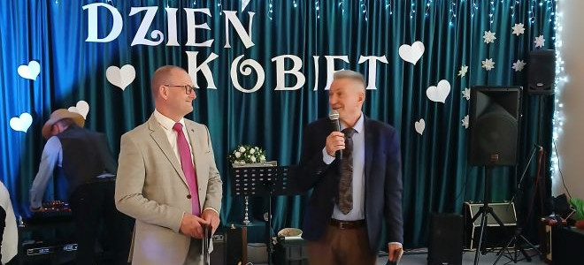 Dzień Kobiet w Zielonce: Muzyczne Święto i Wspólne Świętowanie [ZDJĘCIA]