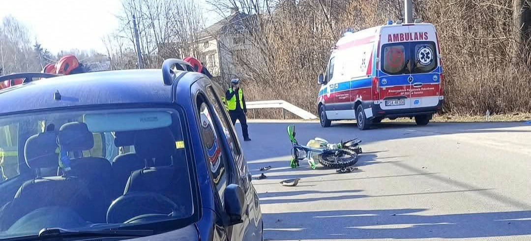 WYDRNA: 17-latek na crossie uderzył czołowo w toyotę [ZDJĘCIA]