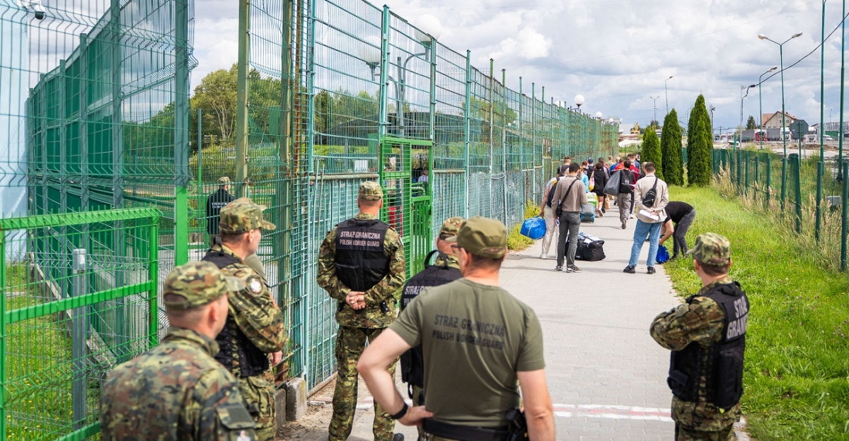 Polska wydaliła 15 obywateli Ukrainy. Powrót do domu i zakaz wjazdu (VIDEO, ZDJĘCIA)