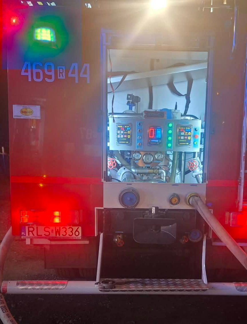 POLAŃCZYK: Nocny pożar domku wypoczynkowego. Straty są ogromne [ZDJĘCIA]