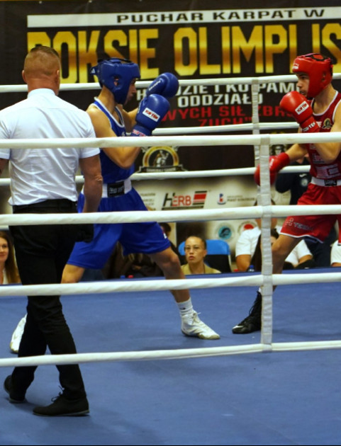 PUCHAR KARPAT w Sanoku. Samuraje bezkonkurencyjni – zwycięstwa, wyróżnienia i kwesta dla Fundacji „Niezłomni” [VIDEO, ZDJĘCIA]