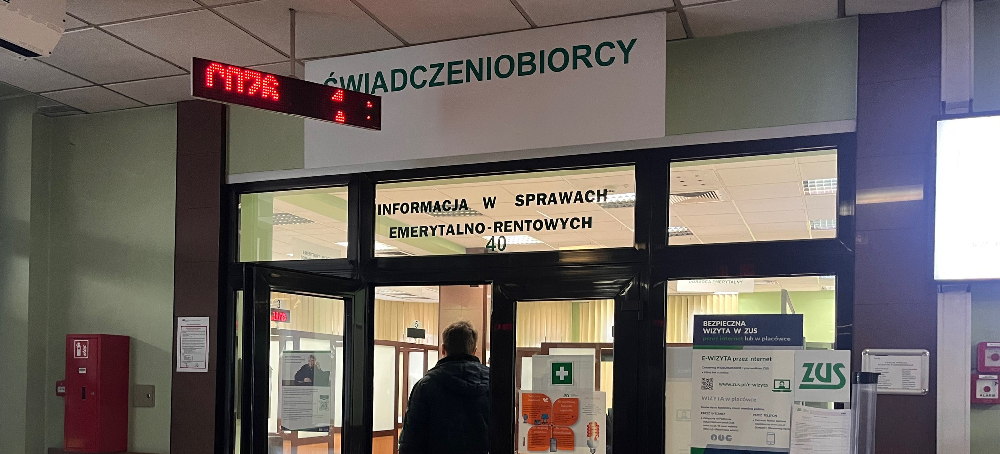 Czternastki dla emerytów. Większość osób otrzyma je we wrześniu