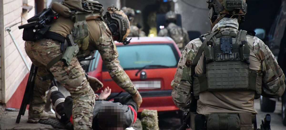 Pół kilograma narkotyków wyeliminowane z rynku. Akcja policji i kontrterrorystów pod Jasłem