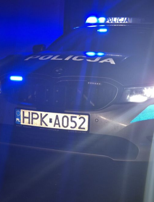 BLIZNE: Zignorował policję i gwałtownie przyspieszył!
