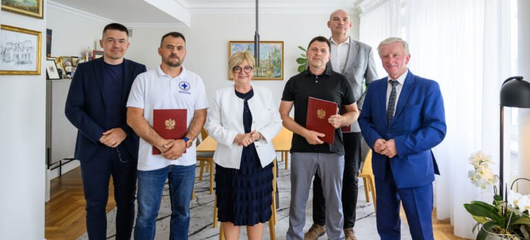 Wojewoda Podkarpacki przyznała 220 tys. zł na ratownictwo wodne dla trzech jednostek WOPR