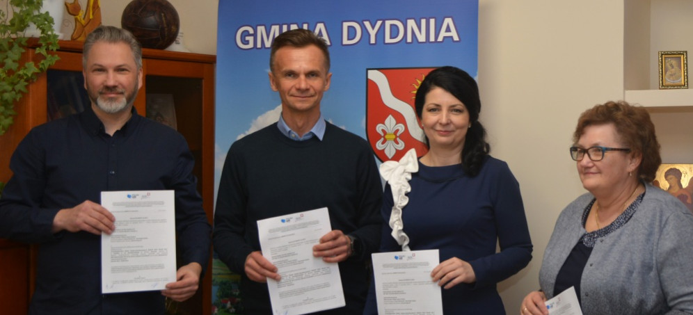 GMINA DYDNIA: Coraz bliżej kanalizacji w Obarzymie