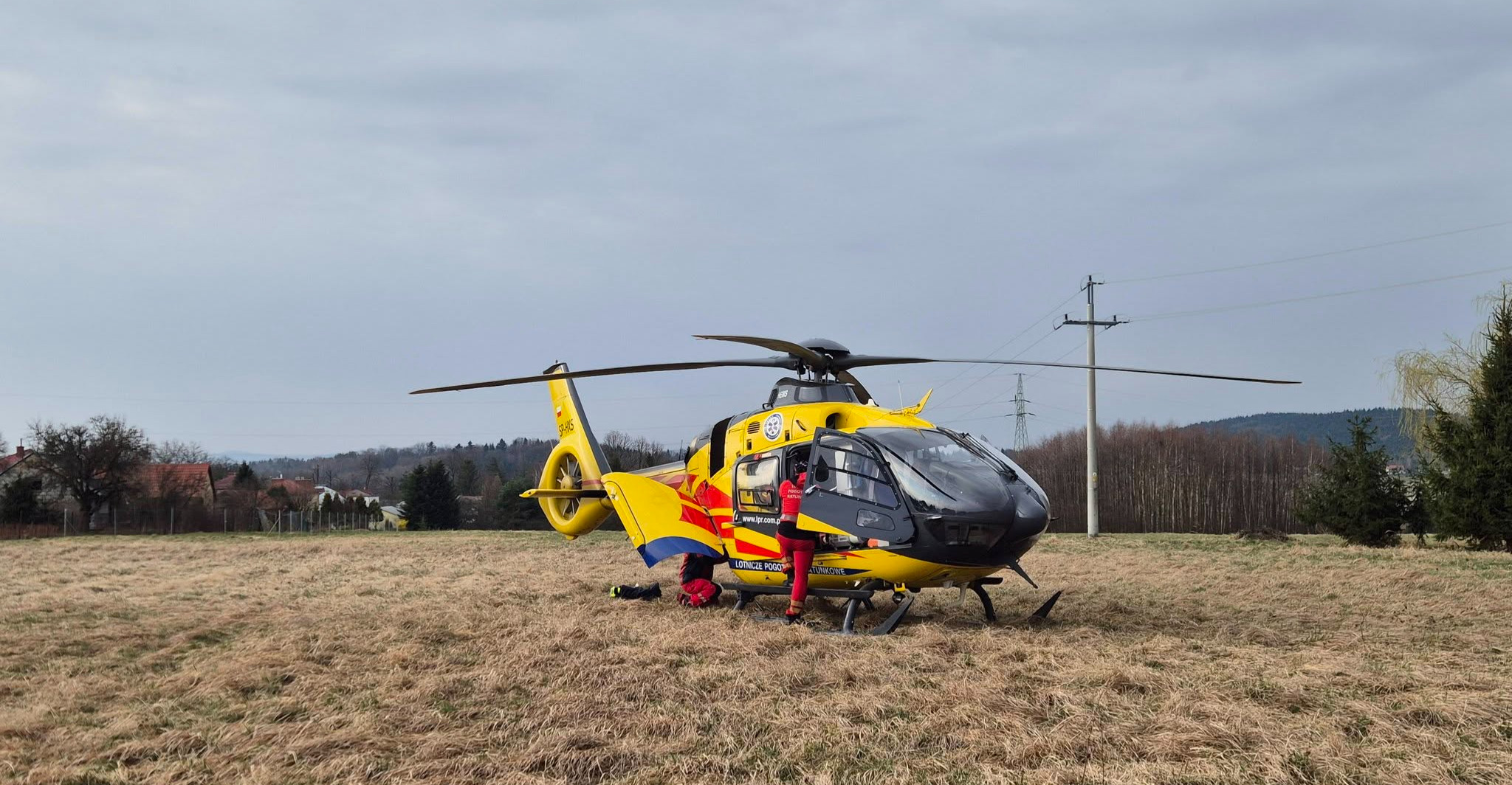 Dramatyczny poranek w powiecie jasielskim: Nie żyje 13-latek