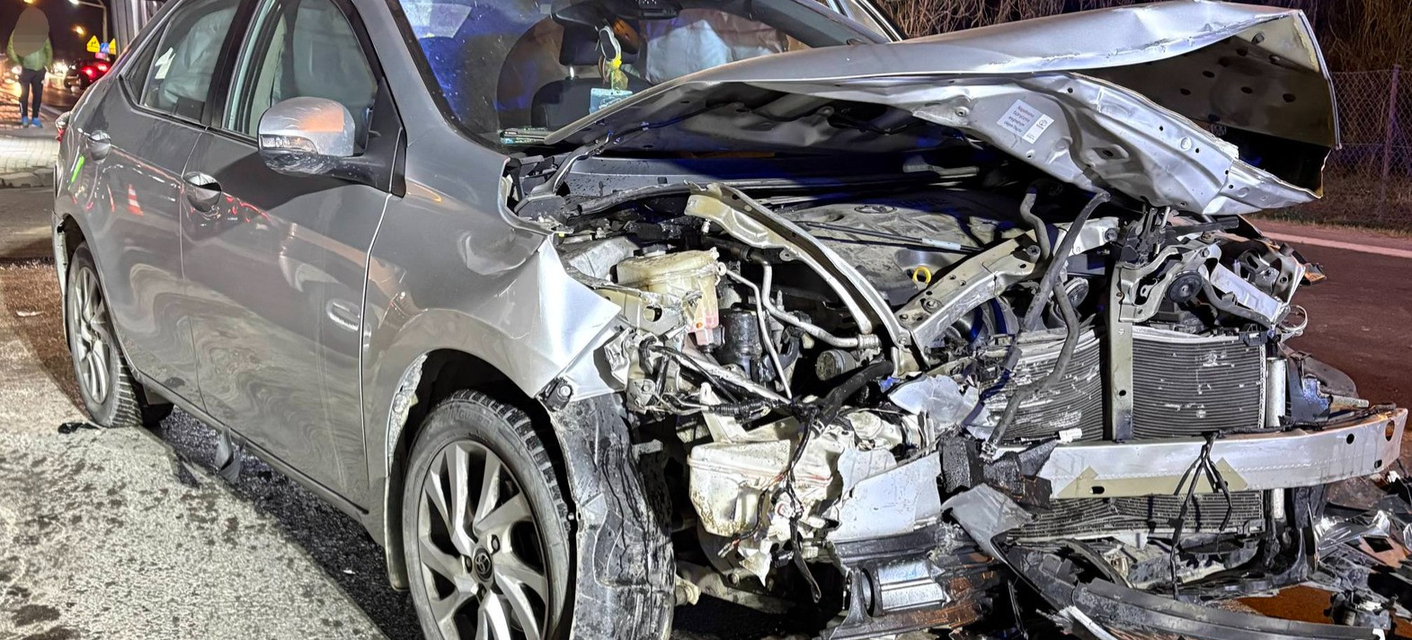 PISAROWCE: Groźne zdarzenie z udziałem trzech pojazdów. Utrudnienia trwały kilka godzin [ZDJĘCIA]