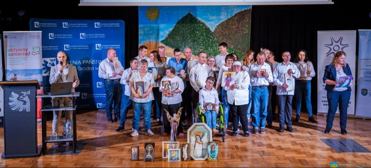 Czwarta edycja konferencji „Sanok bez barier” z rekordową frekwencją [ZDJĘCIA]