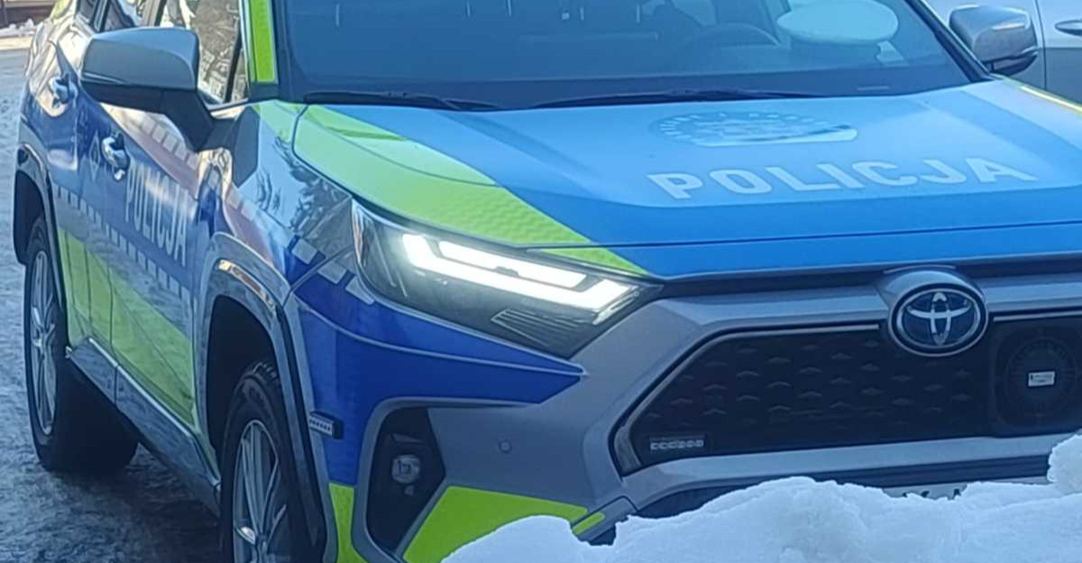 Kompletnie pijany wiózł rodzinę w Bieszczadach. Miał blisko 3 promile