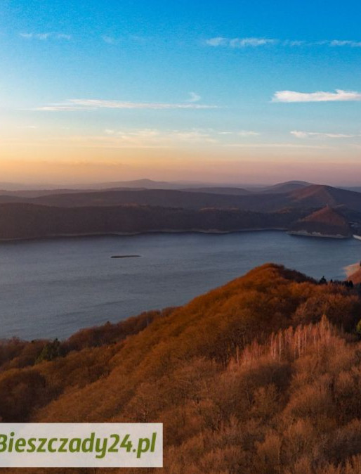 BIESZCZADY24.PL / Zachód słońca nad Jeziorem Solińskim (VIDEO, ZDJĘCIA)