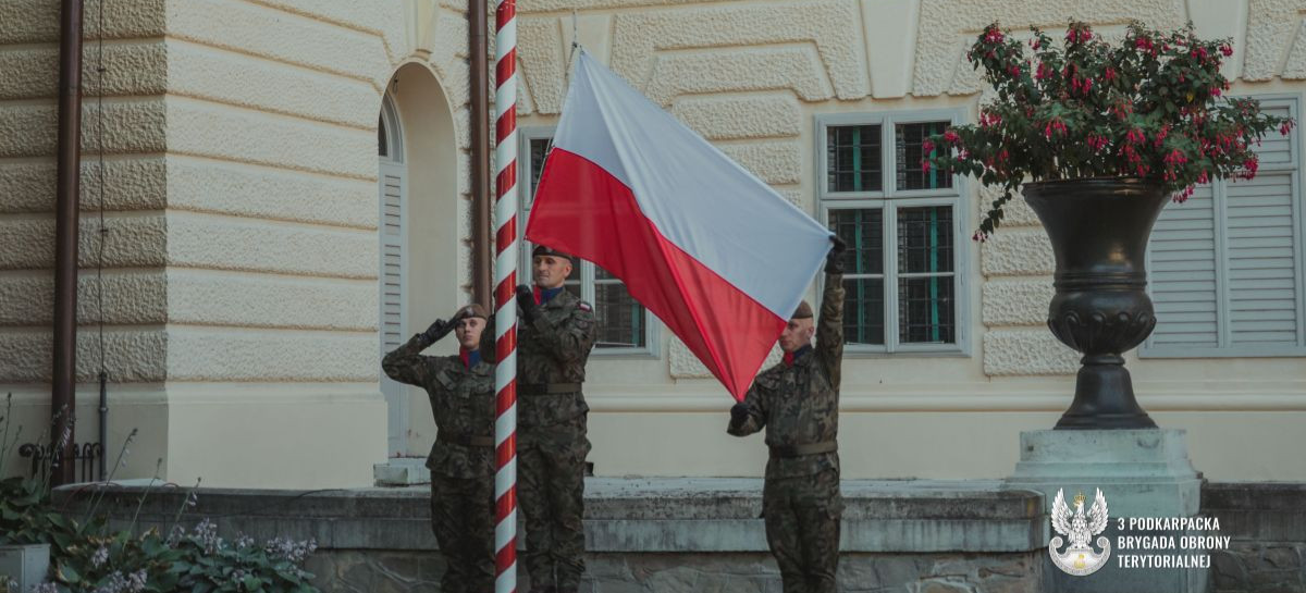 Z Armią Krajową w sercu, z misją w działaniu – Święto 3 PBOT
