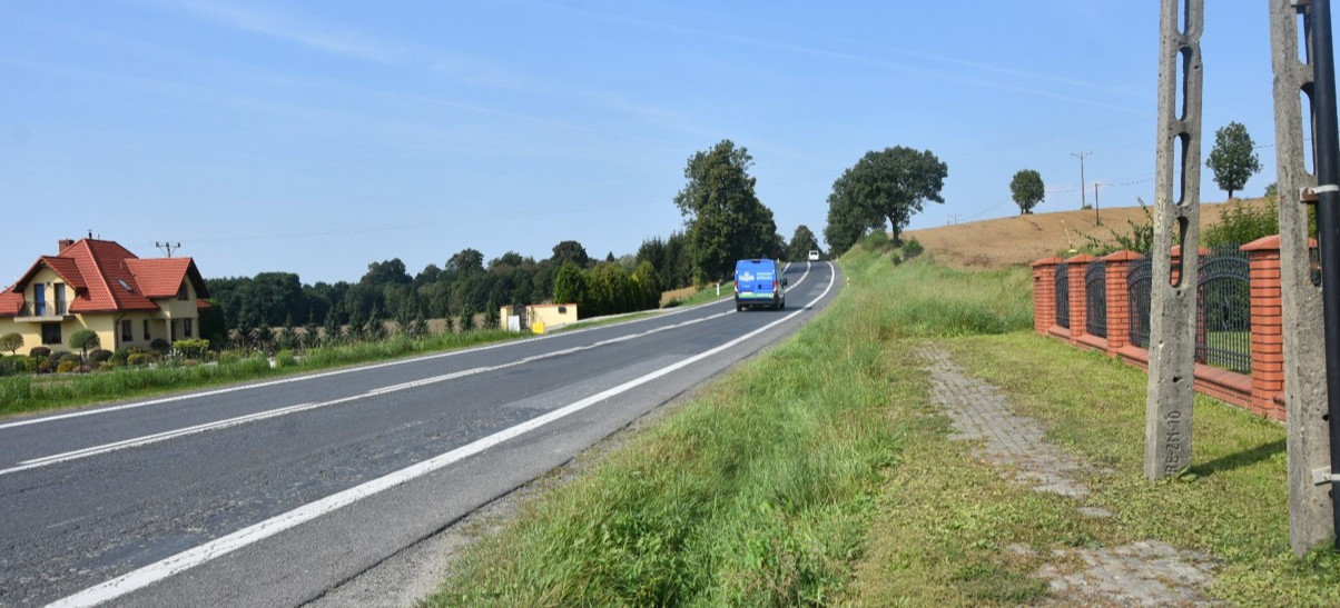 Nowe chodniki w Grabownicy Starzeńskiej. Ponad 270 tys. zł z budżetu gminy na poprawę bezpieczeństwa