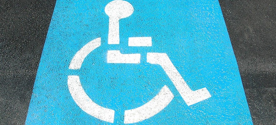 Wyższe świadczenia dla osób z niepełnosprawnością oraz ich opiekunów