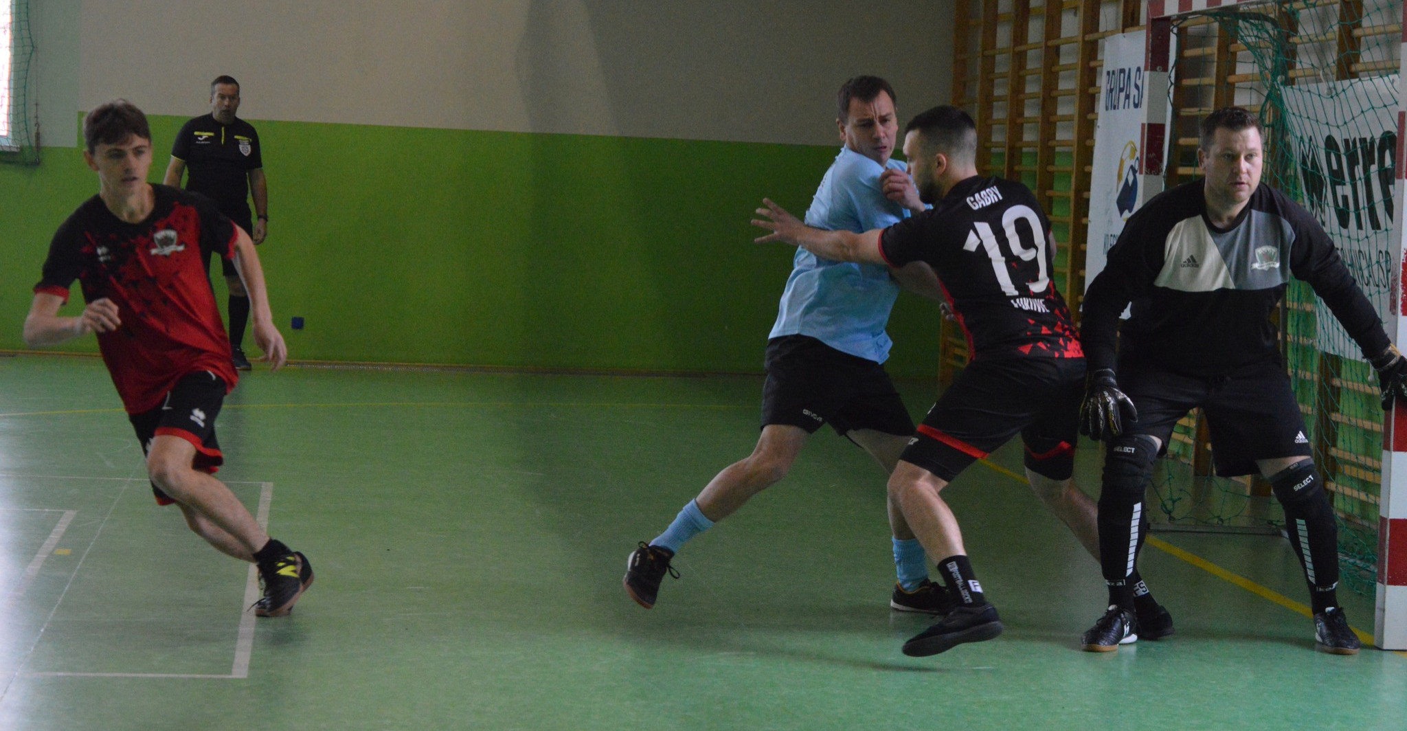 ZAGÓRZ: V Międzypowiatowy Turniej Charytatywny „Gramy dla Maksa”. Sport, emocje i wielkie serca [ZDJĘCIA]