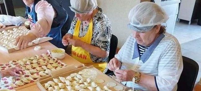 Podaruj seniorom ciepły posiłek. Dołącz do zbiórki