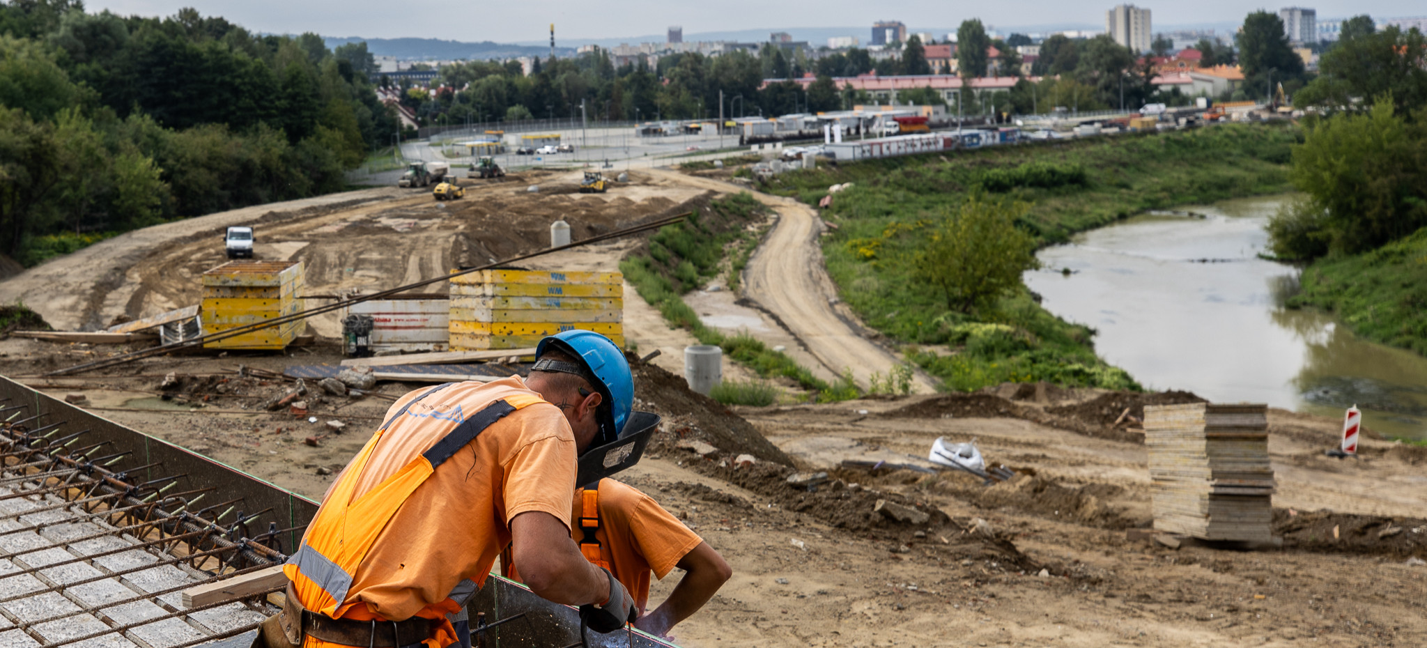 Budowa Wisłokostrady idzie zgodnie z planem. Raport z budowy (ZDJĘCIA)